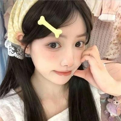 怪异少女神隐